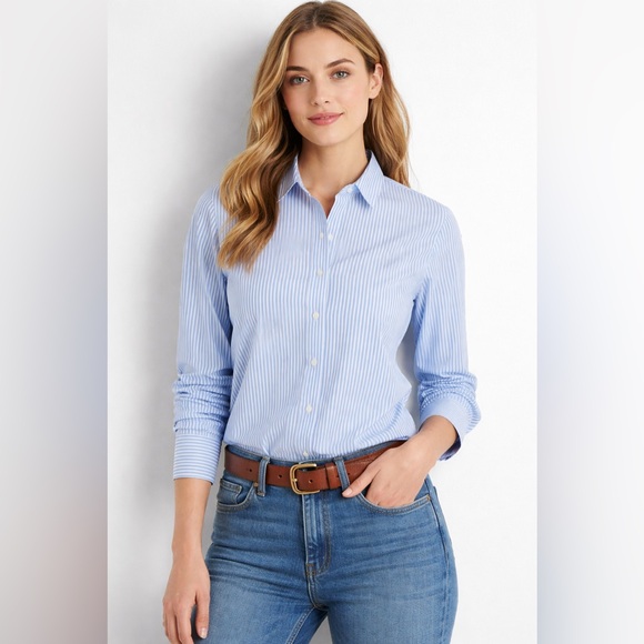 GAP Tops - GAP Women’s Blue and White Cotton Fitted Striped Shirt
